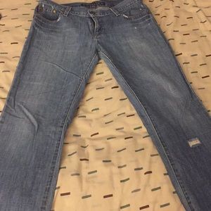 Dkny ripped jeans siize